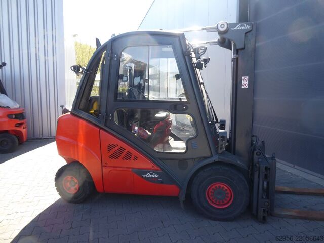 Xe nâng LPG Linde H30T-02