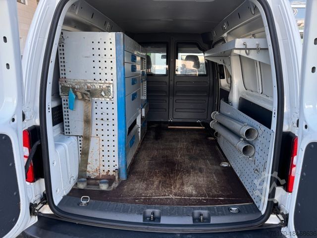 Kastenwagen VOLKSWAGEN VW Caddy 2.0 TDI 4Motion Maxi Kasten Regal