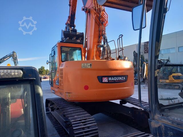 Gravemaskine på larvefødder Doosan DX235LCR