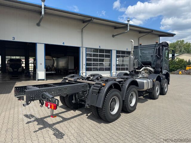 Kipper LKW MERCEDES-BENZ Arocs 5 neu 4551 AK 8x8 Allrad NMV Nebenantrieb