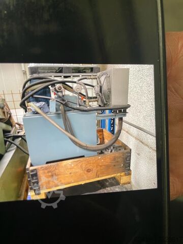 Централен струг Pinacho 180