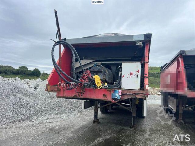 Fliegl Fahrzeugbau ass 3725 asfalttipuoliperävaunu push off -järjestelmällä Fliegl Fahrzeugbau ass 3725 Asfaltsemi w/ Push off system