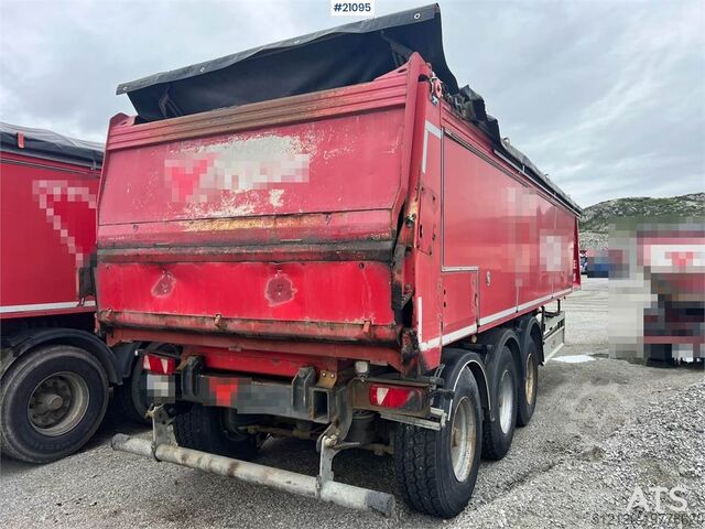 Fliegl Fahrzeugbau ass 3725 asfalttipuoliperävaunu push off -järjestelmällä Fliegl Fahrzeugbau ass 3725 Asfaltsemi w/ Push off system