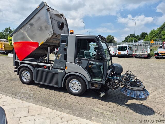 прибиральна машина Hako Citymaster 2200