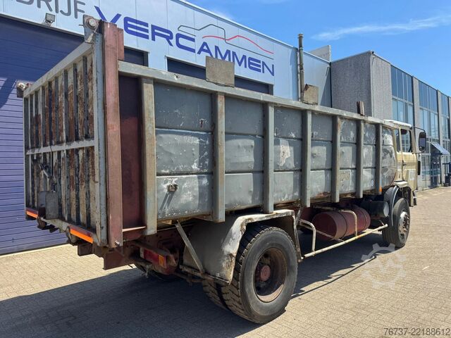 شاحنة قلابة Renault G260 **BENNE-TIPPER**