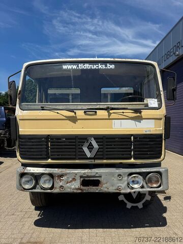 شاحنة قلابة Renault G260 **BENNE-TIPPER**