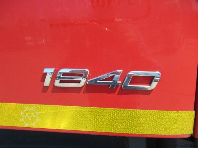 Đầu kéo tiêu chuẩn Mercedes-Benz 1840 Antos