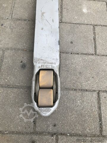 Pallet Stackers Still EXV 16