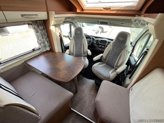 Halvintegrerad husbil EURAMOBIL Profila 690 HB - Festbett -  - Klima