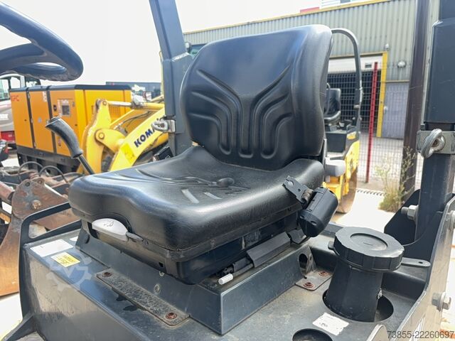 Tandemwalze Bomag BW 100 AD-4