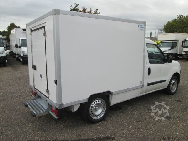 Izotermiczny van chłodnia FIAT Doblo 1.6  *Tiefkühler*Euro5*