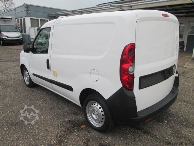 Kühltransporter FIAT Doblo 1.3 *Kühlwagen*Euro5*