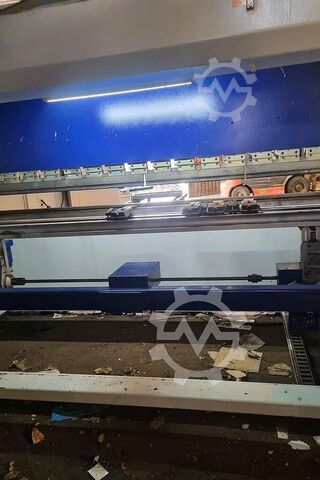 折弯机 MVD A175-3100