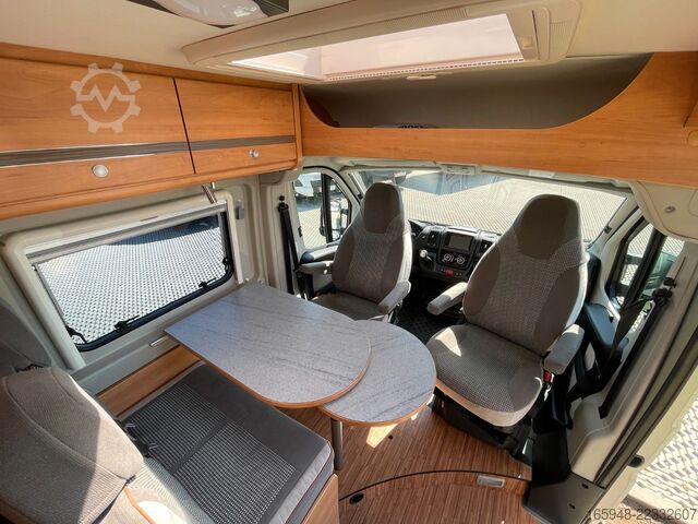 Kamper kombi PÖSSL Roadcruiser | Automatik, Einzelbetten, *1.Hand*