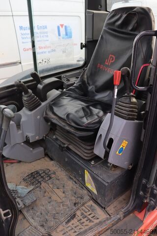 Excavatrice à chaînes Kubota KX057-4