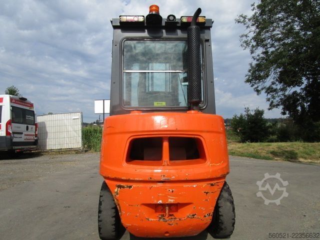 Дизельні навантажувачі Doosan D30S-5 -ZINKENVERSTELLER + Seitenschieber