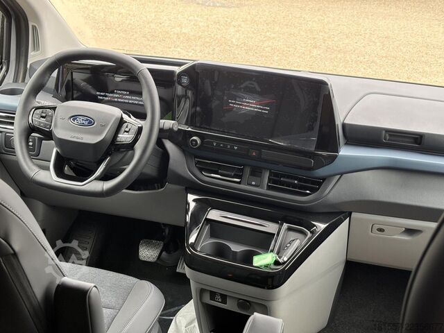 Autocaravana BÜRSTNER Copa C 530 AHK / 170 PS / Allrad / Markise