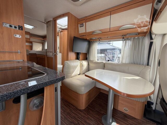 Camper integrado HYMER/ERIBA B-Klasse SL 674 3,0 Ltr. SAT+TV, Solar,