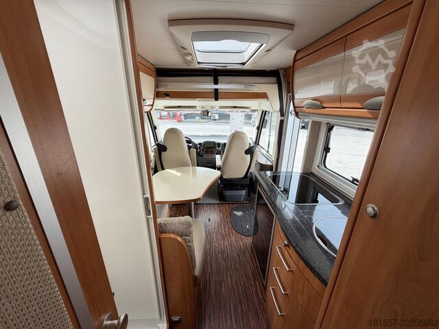 Camper integrado HYMER/ERIBA B-Klasse SL 674 3,0 Ltr. SAT+TV, Solar,