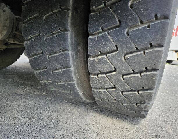 Trostrani kiperski kamion Mercedes-Benz Actros 2644 K 6x4 Bordmatik