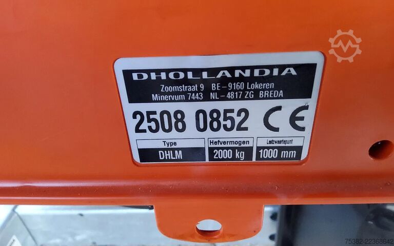 Suitcase Renault D 18-BZT-7 - 280 P 4x2 12 TON - OPBOUW LENGTE I...