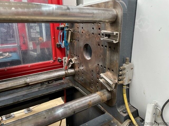 шприц машини до 1000 KN Ferromatik Milacron Ferromatik Milacron Elektra evolution EE110-300, 2004