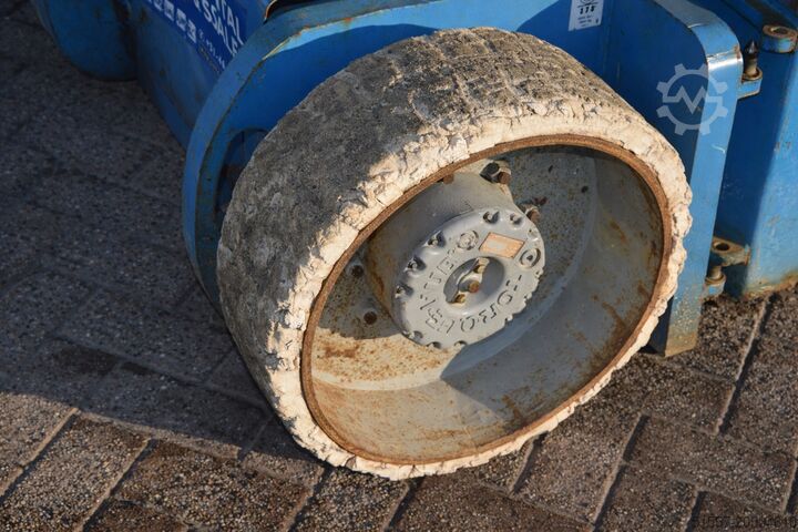 Plataforma de trabalho telescópica articulada Genie Z-30/20N | 2004