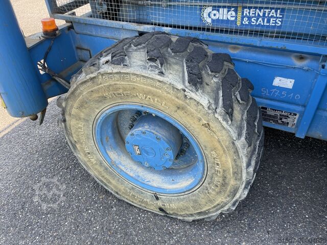 Pont élévateur à ciseaux Holland Lift Megastar G-320DL30 4WDS/N | 2006