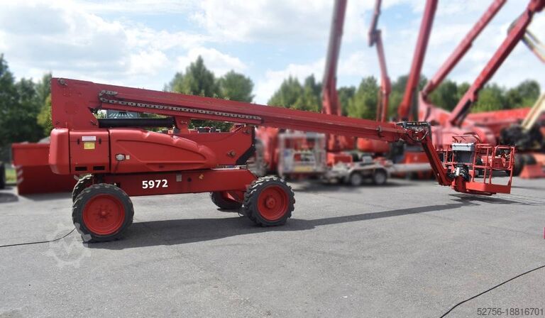 Zglobna teleskopska radna platforma JLG E 600 JP