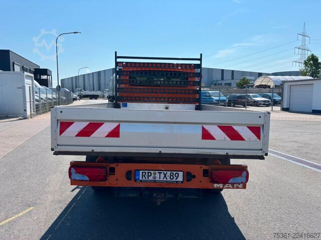 Fourgon pick-up MAN TGE 3.180 4x2 DoKa Pritsche langer Radstand AHK