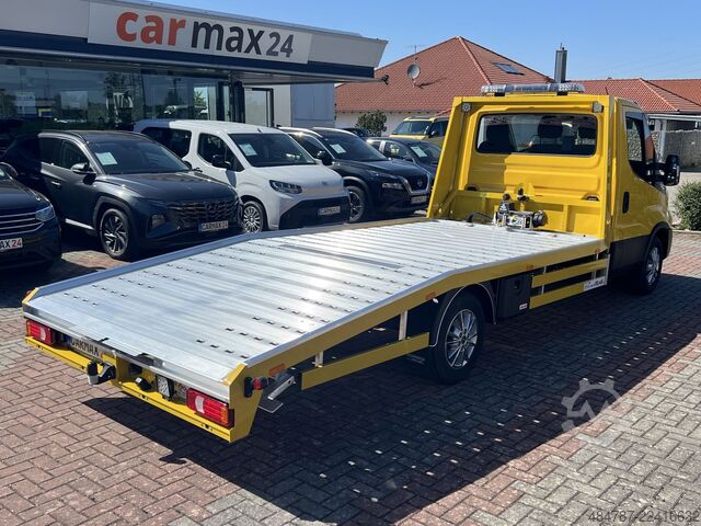 Ρυμουλκό όχημα IVECO Daily 35S18 HA8 V Navi*LED* Automatik BJ 26-Sofo