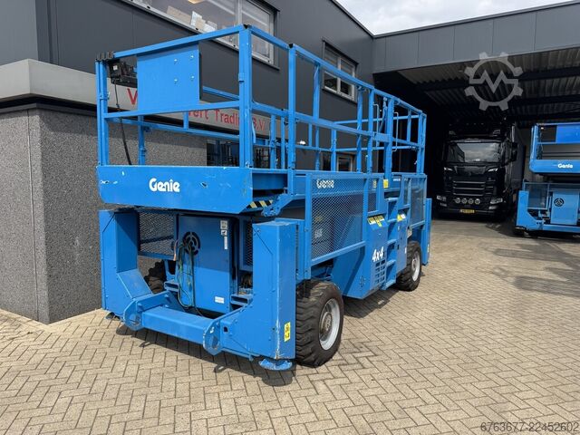 Genie GS 3384 RT Plataforma elevadora de tijera / Plataforma de trabajo / Plataforma elevadora 12m d GENIE GS 3384 RT Schaarhoogwerker / Scissor Lift / Arbeitsbuhne 12mtr werkhoogte 4x4 Deutz DIESEL