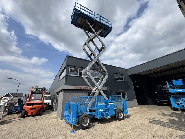 Genie GS 3384 RT Plataforma elevadora de tijera / Plataforma de trabajo / Plataforma elevadora 12m d GENIE GS 3384 RT Schaarhoogwerker / Scissor Lift / Arbeitsbuhne 12mtr werkhoogte 4x4 Deutz DIESEL