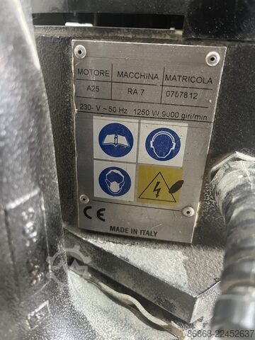 Gebrauchte Bodenpoliermaschine Macrotec RA7 MACROTEC RA7