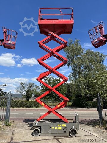 Gebrauchte Scherenbühne Genie GS-3246 GENIE GS-3246