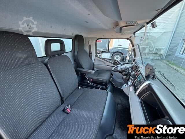 Hűtőfelépítményes furgon Mitsubishi Canter 9C18 THERMOKING