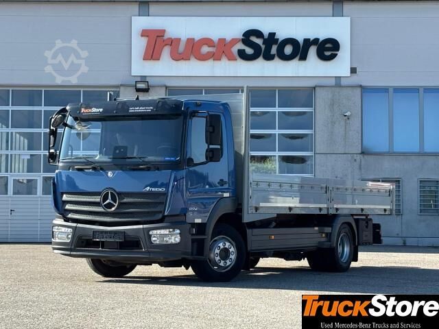 Platós teherautó ponyvával Mercedes-Benz Atego 1224 L