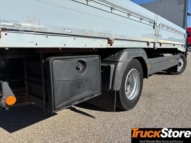 Platós teherautó ponyvával Mercedes-Benz Atego 1224 L