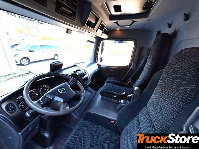 Platós teherautó ponyvával Mercedes-Benz Atego 1224 L