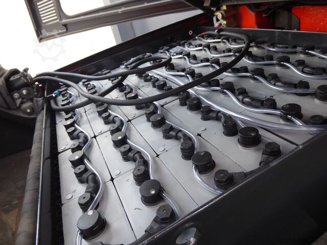 Elektrisk firehjulsgaffeltruck Linde E35HL-01