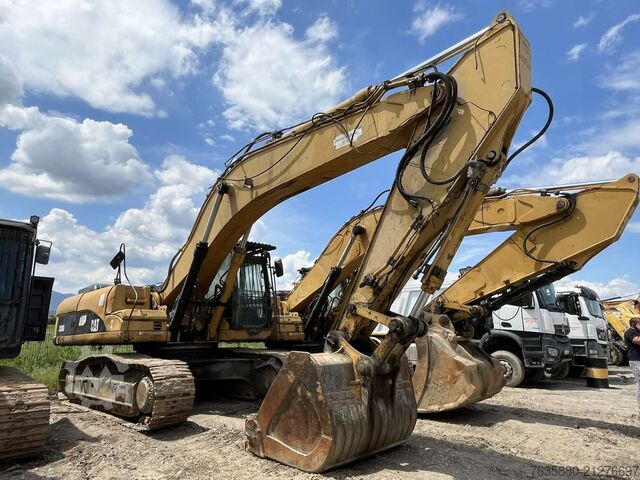 Crawler excavator Caterpillar 330 DLN