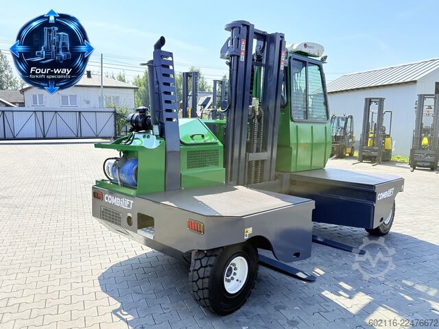 чотири-напрямний навантажувач Combilift C5000SL GAS TRIPLEX 5500 AIR CONDITIONIN