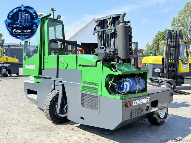 чотири-напрямний навантажувач Combilift C5000SL GAS TRIPLEX 5500 AIR CONDITIONIN