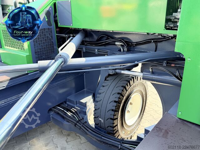 чотири-напрямний навантажувач Combilift C5000SL GAS TRIPLEX 5500 AIR CONDITIONIN