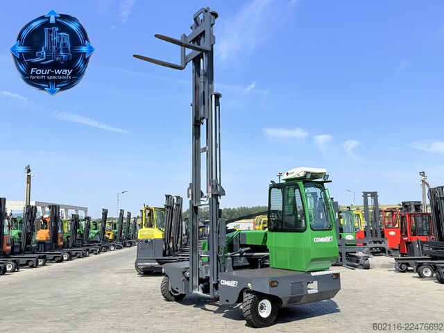 Chariot élévateur multidirectionnel Combilift C5000SL GAS TRIPLEX 5500 FREE-LIFT