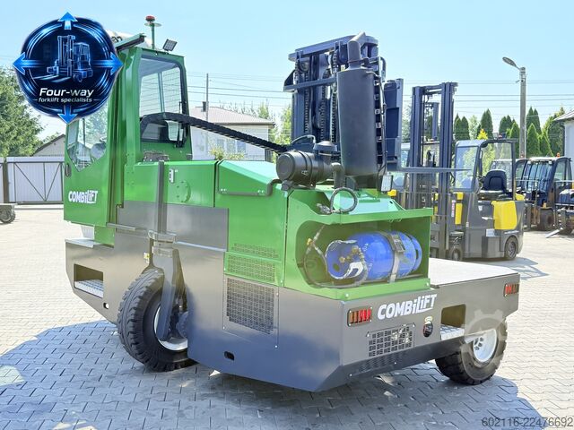 Chariot élévateur multidirectionnel Combilift C5000SL GAS TRIPLEX 5500 FREE-LIFT