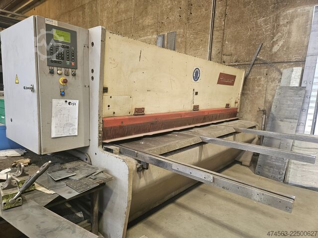 гідравлічні гільйотинні ножиці Beyeler VR 13/3000