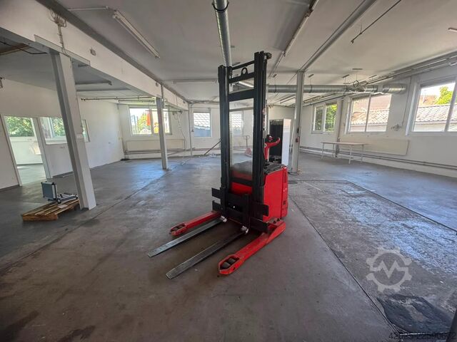 Empilhador manual LINDE L16 /131
