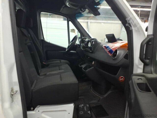 Furgão Mercedes-Benz Sprinter 317 CDI,L2H2,Automatik,Kamera,Navi