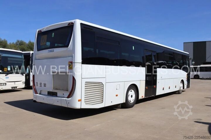 รถบัสระหว่างเมือง Iveco Crossway / 13m